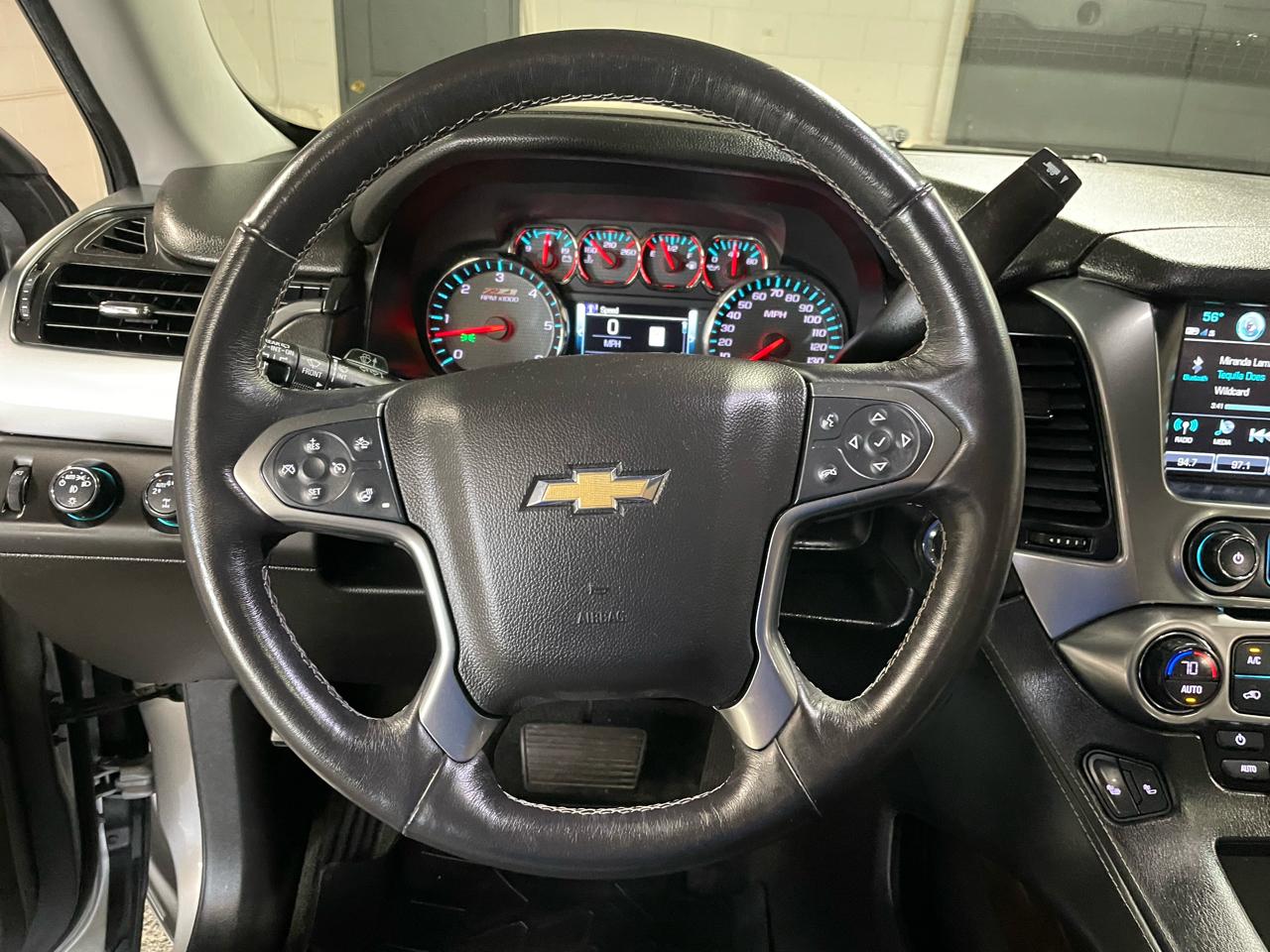 Chevrolet Suburban Z71 2017