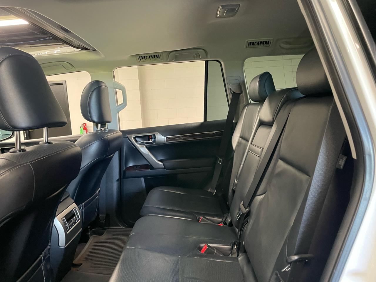 Lexus GX 460 Premium 4D SUV 4WD 2018