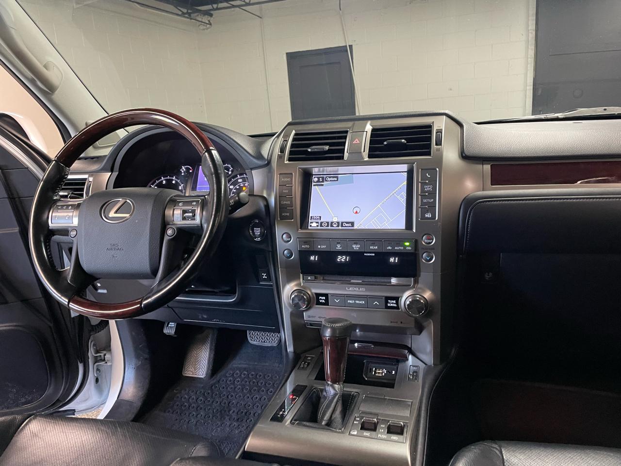 Lexus GX 460 Premium 4D SUV 4WD 2018