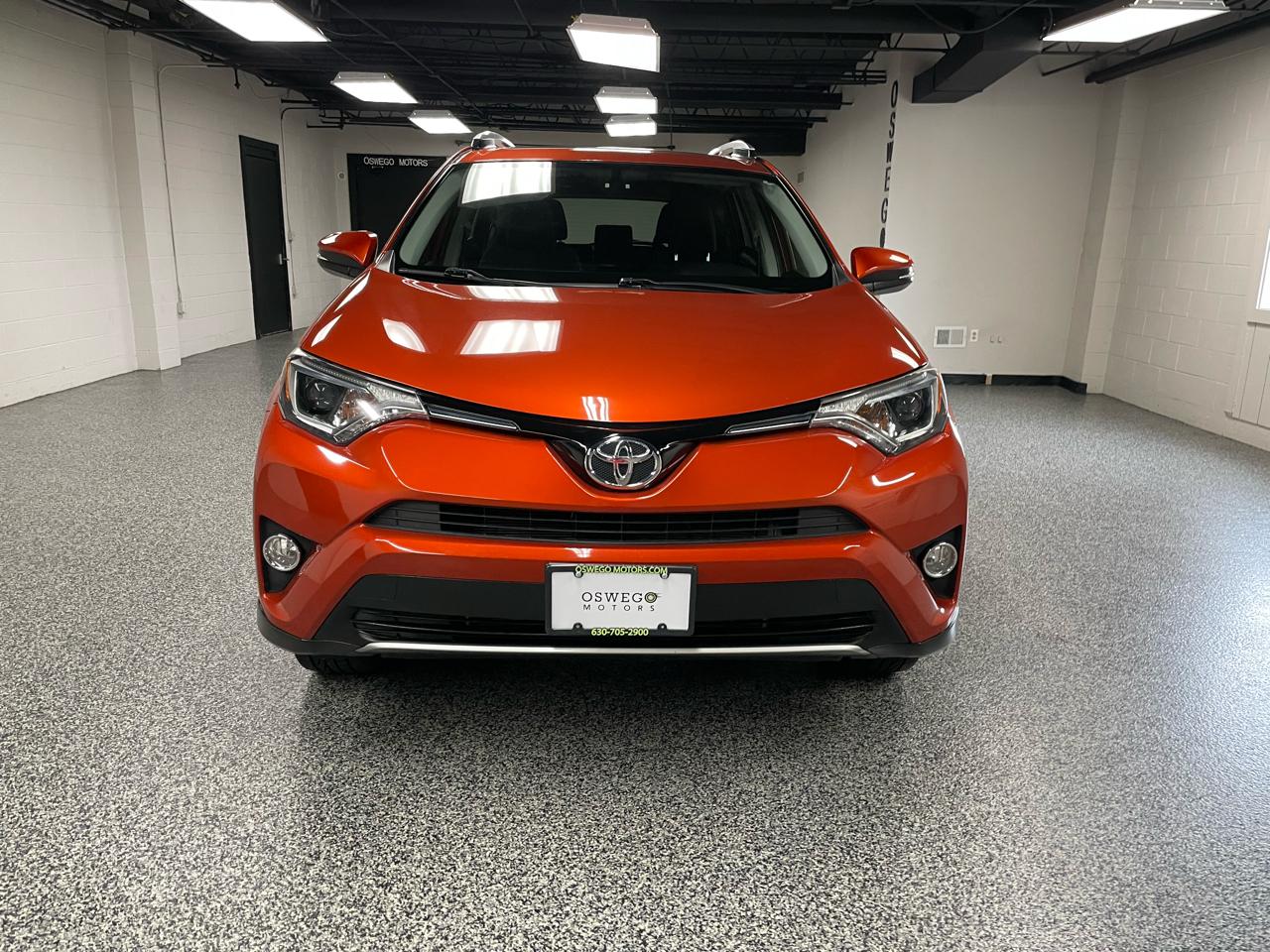 Toyota RAV4 XLE AWD 2016