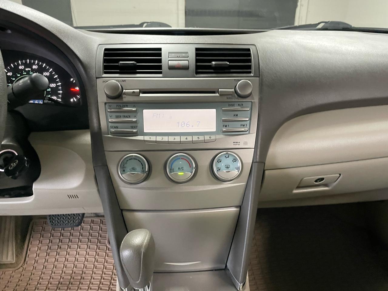 Toyota Camry LE 2007