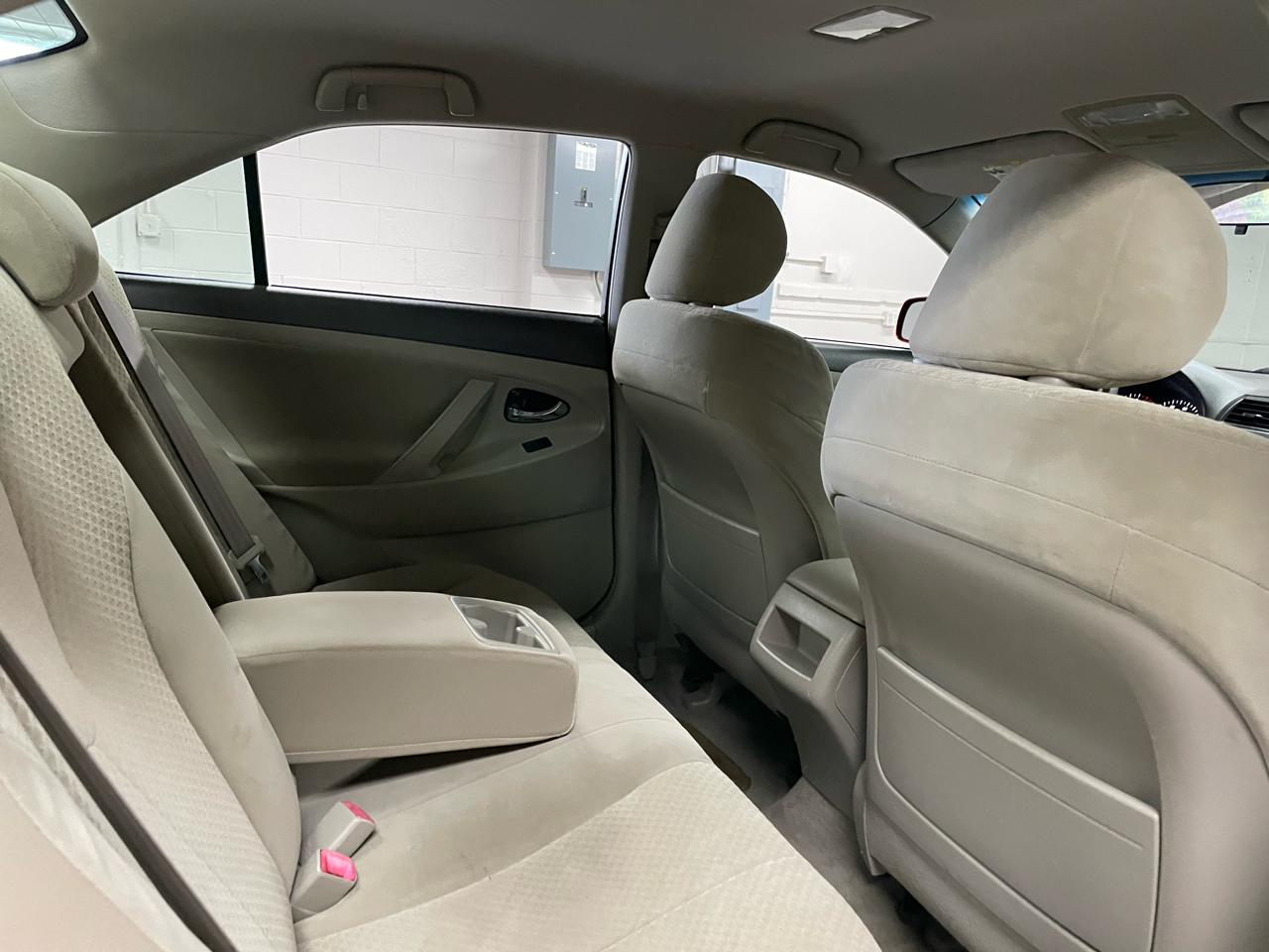 Toyota Camry LE 2007