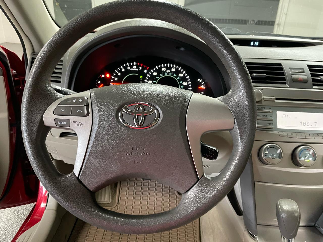 Toyota Camry LE 2007