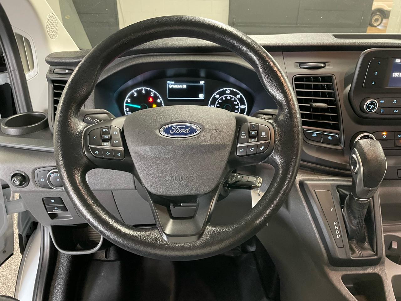 Ford Transit 150 Van Low Roof w/Sliding Pass. 130-in. WB 2023