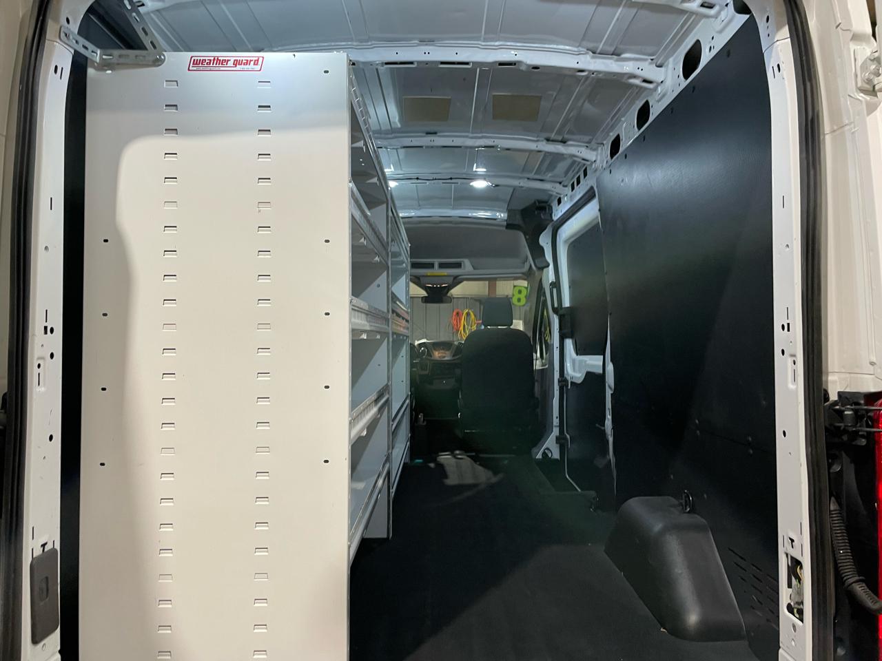 Ford Transit 250 Van Med. Roof w/Sliding Pass. 148-in. WB 2018