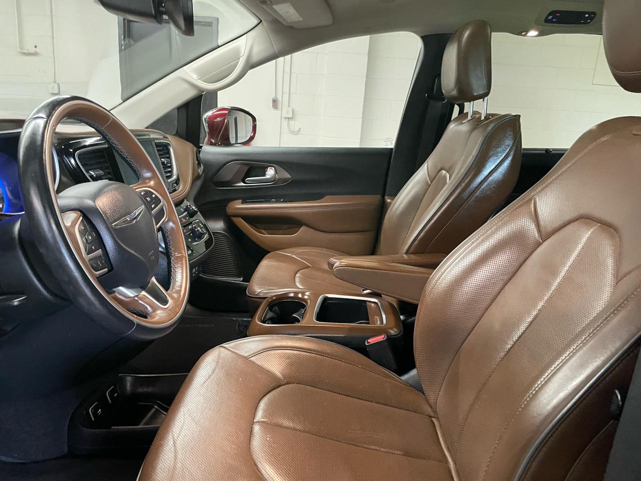 Chrysler Pacifica Limited 2017