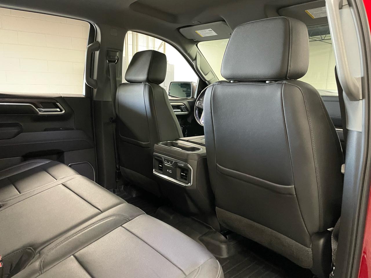 GMC Sierra 1500 SLT Crew Cab 4WD 2022