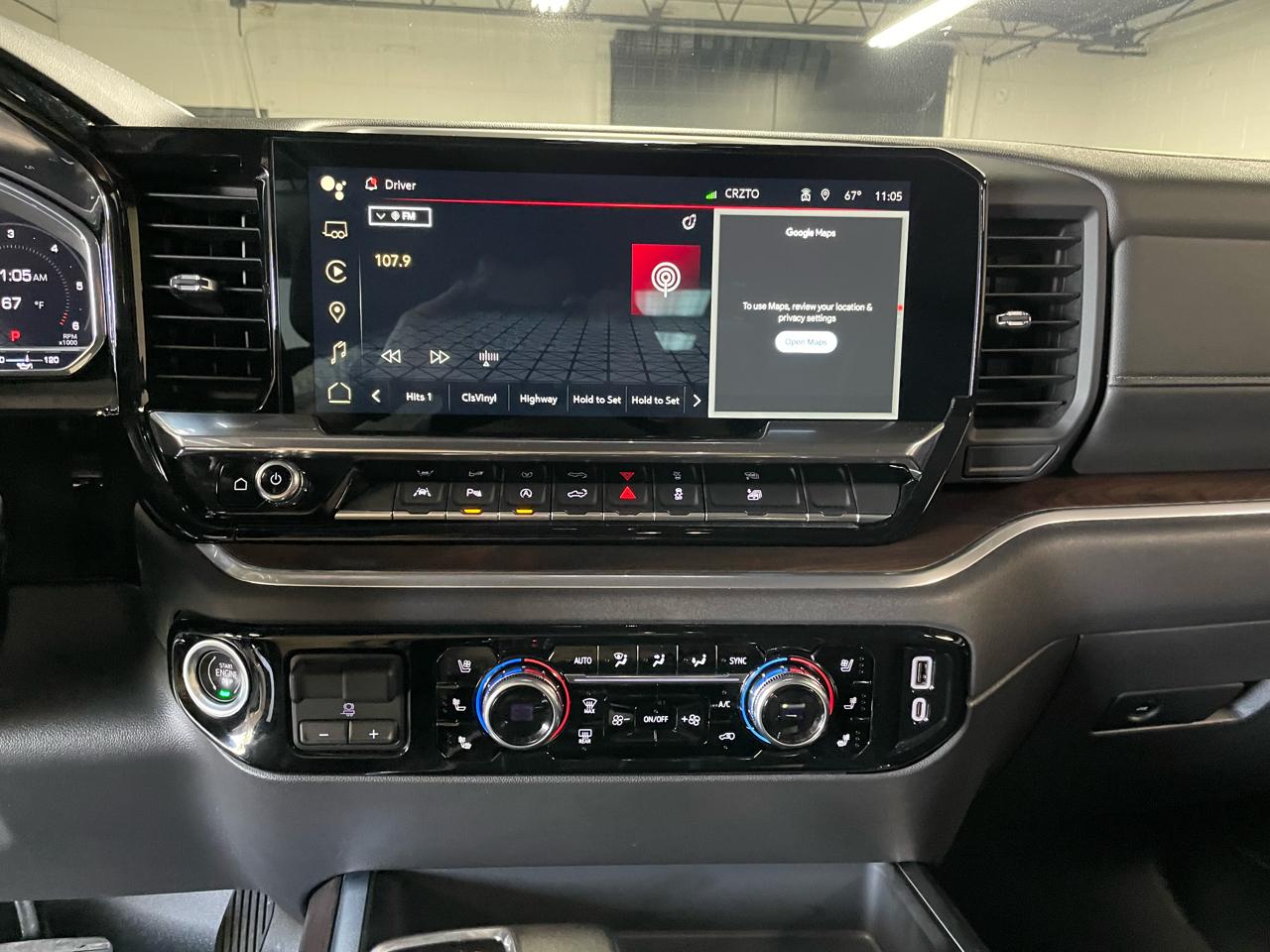GMC Sierra 1500 SLT Crew Cab 4WD 2022
