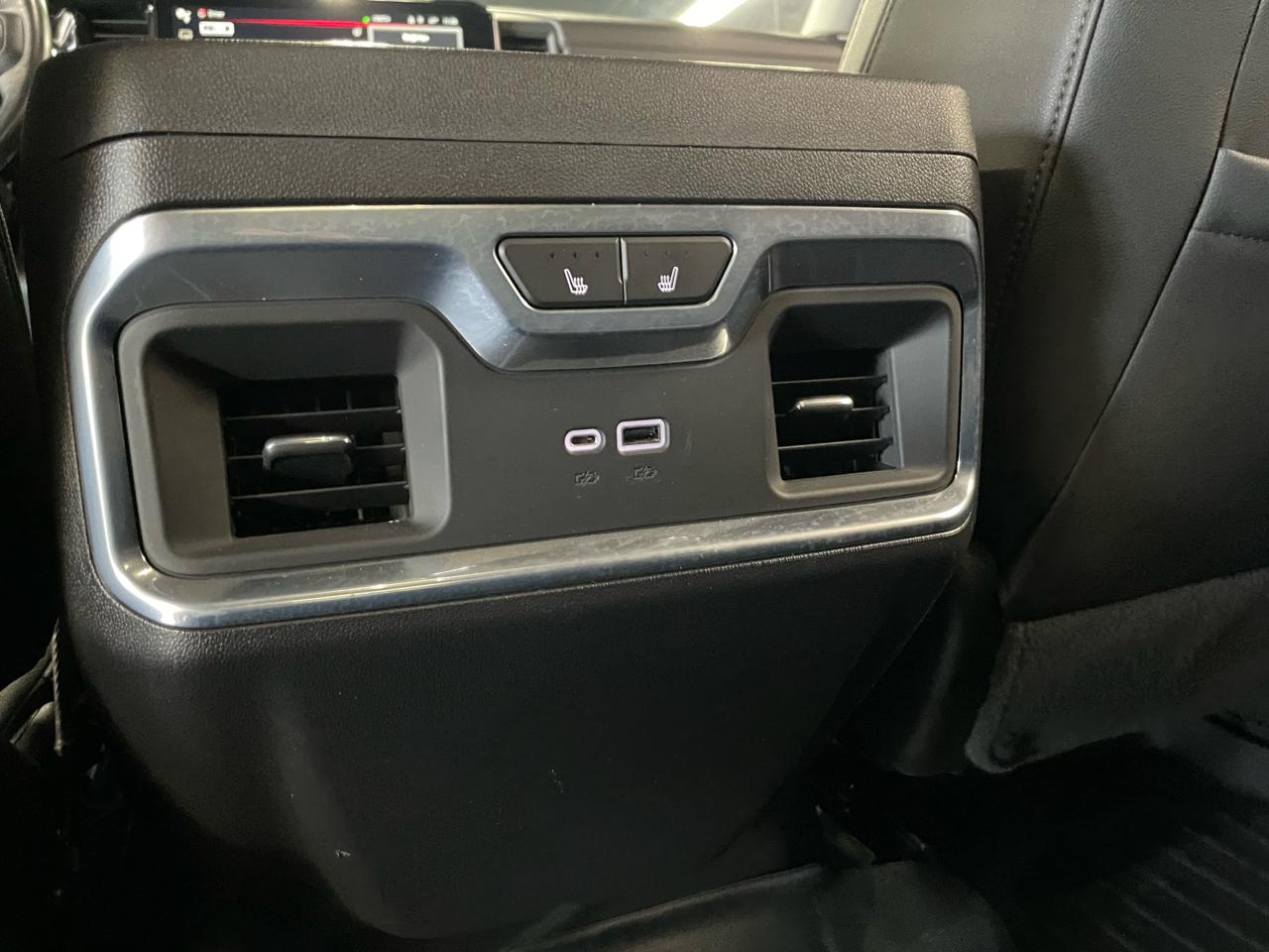 GMC Sierra 1500 SLT Crew Cab 4WD 2022