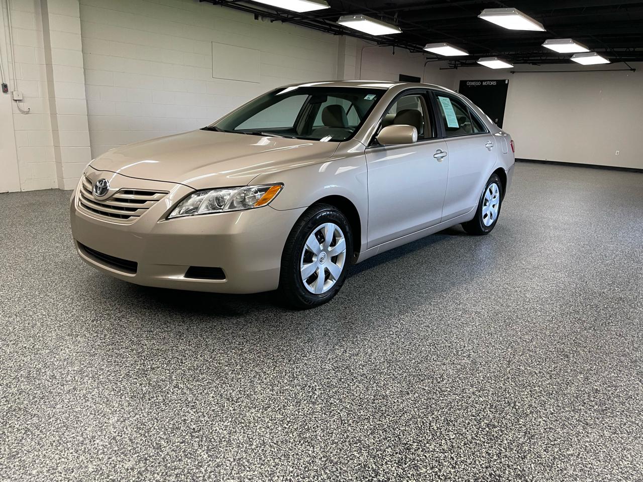 Toyota Camry LE 4D Sedan 2009
