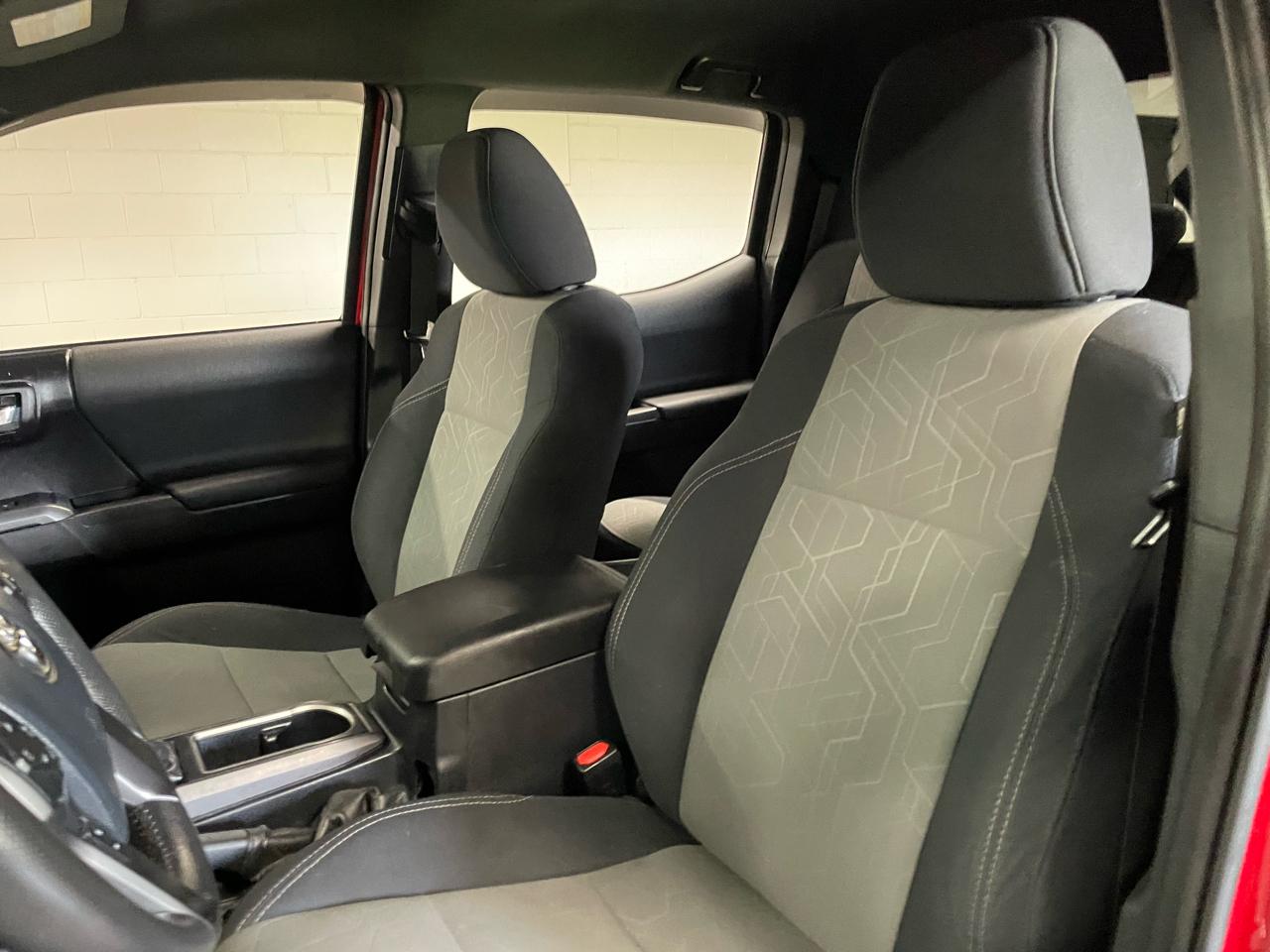 Toyota Tacoma SR5 Double Cab V6 2020