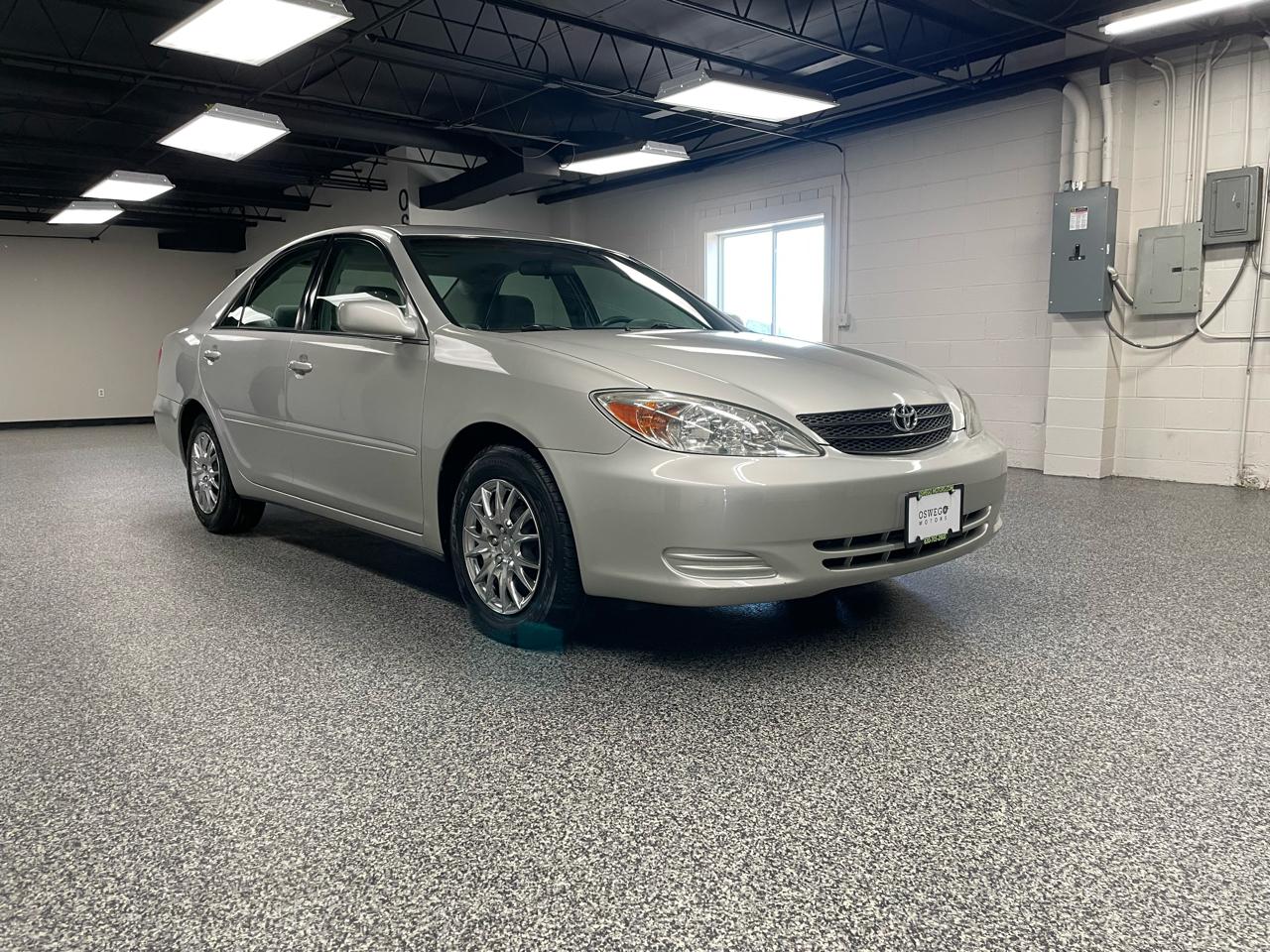 Toyota Camry LE 2003