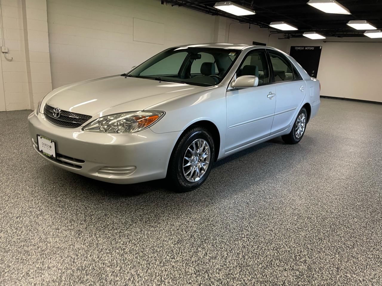 Toyota Camry LE 2003