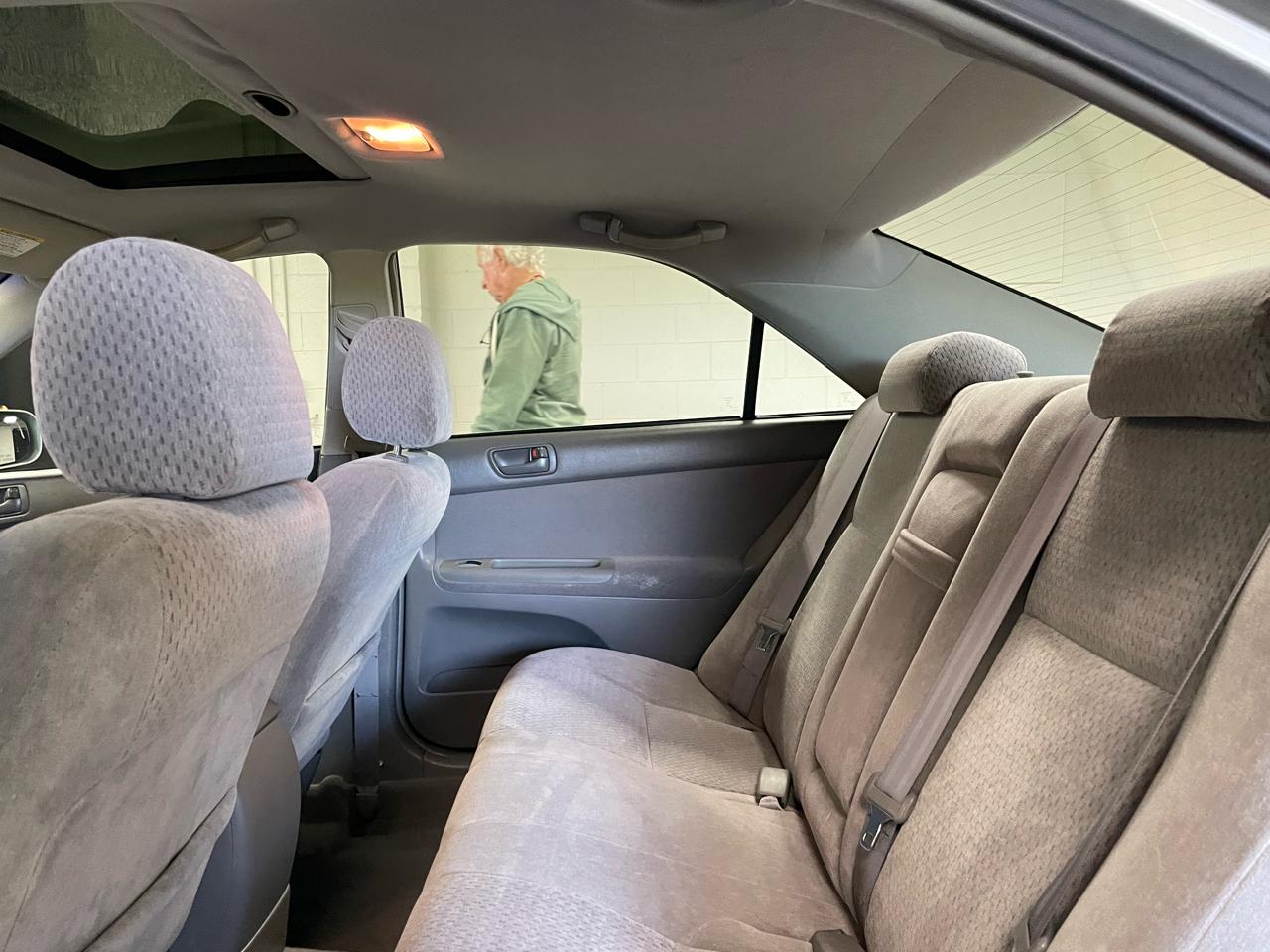 Toyota Camry LE 2003