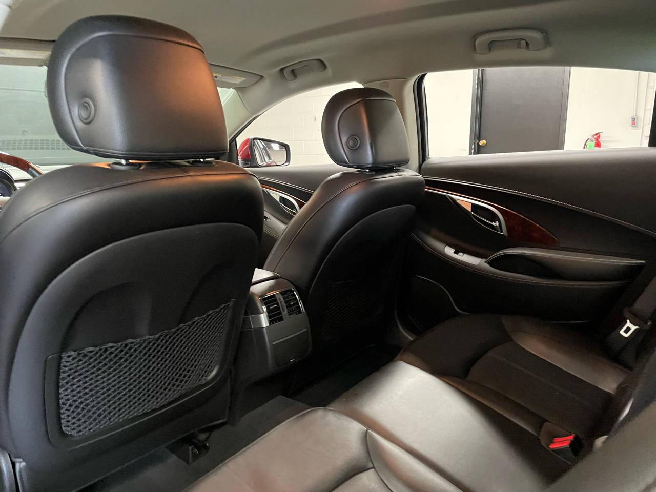 Buick LaCrosse CXL FWD 2010