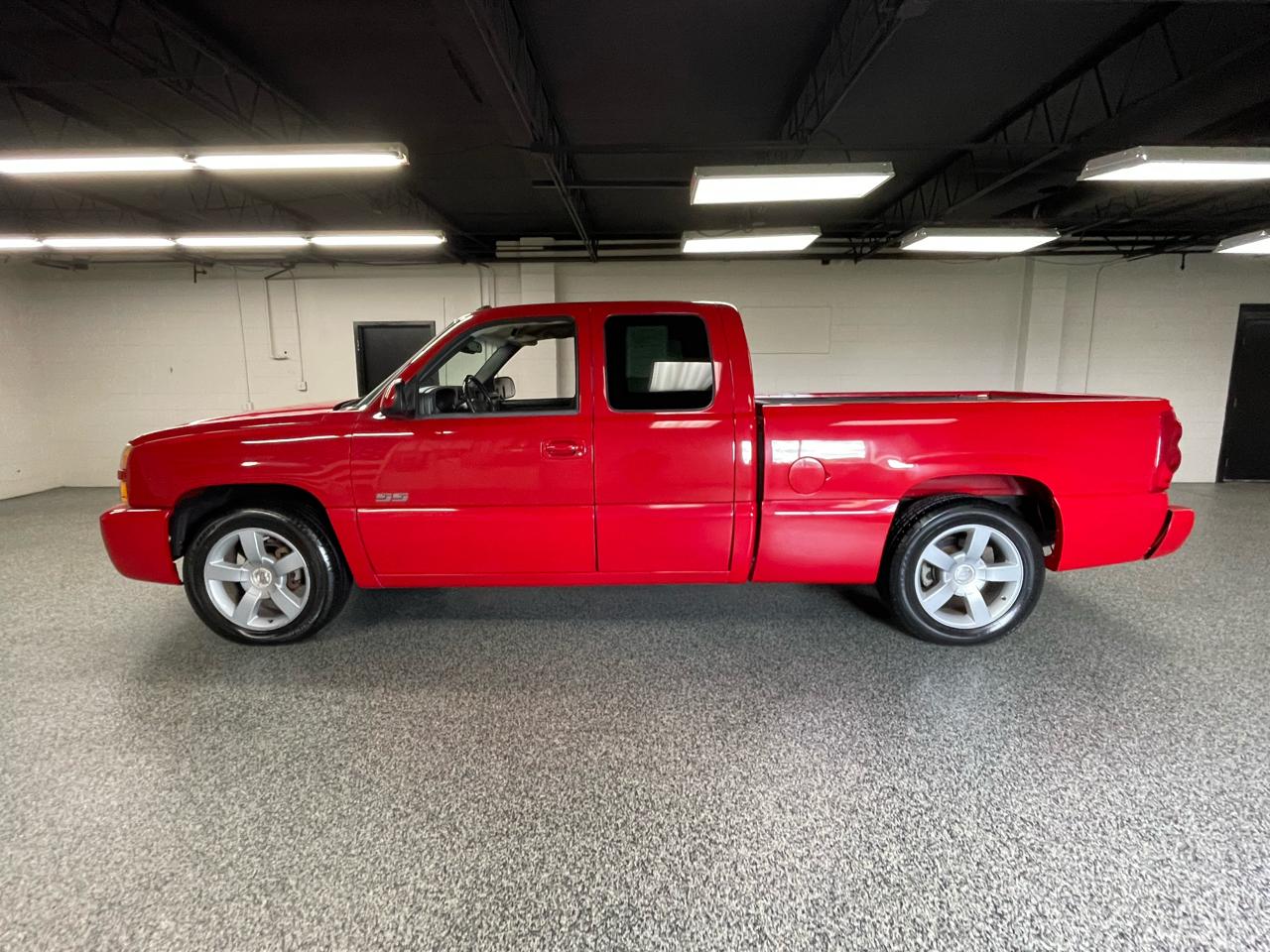 Chevrolet Silverado 1500 SS 2003