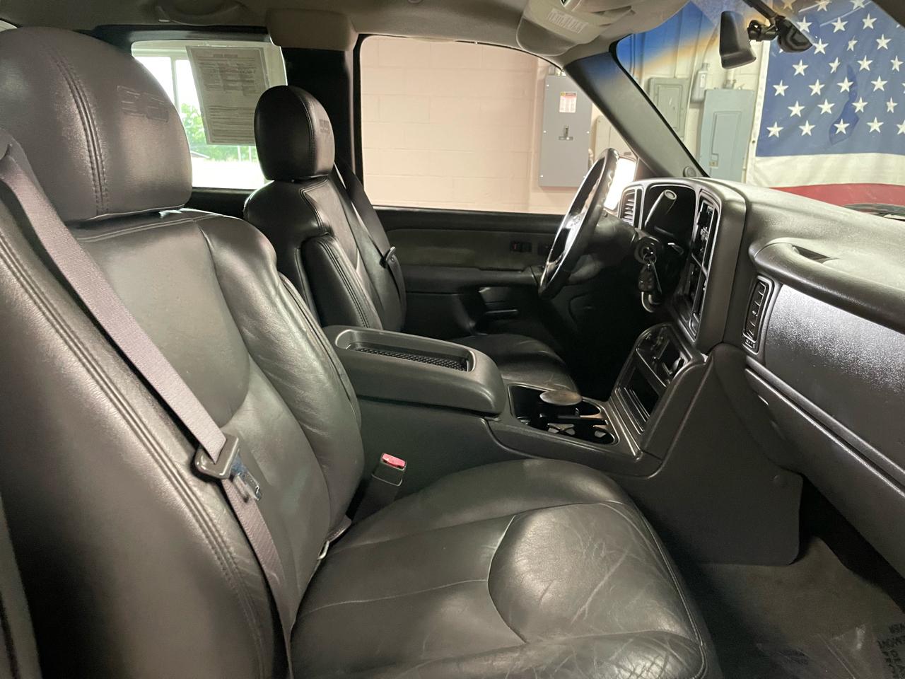 Chevrolet Silverado 1500 SS 2003