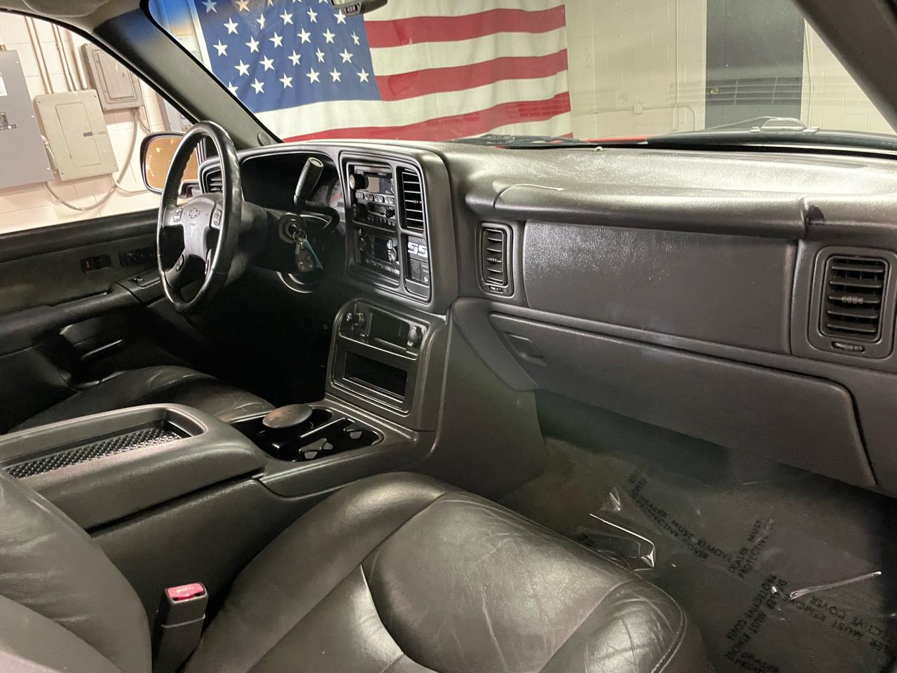 Chevrolet Silverado 1500 SS 2003