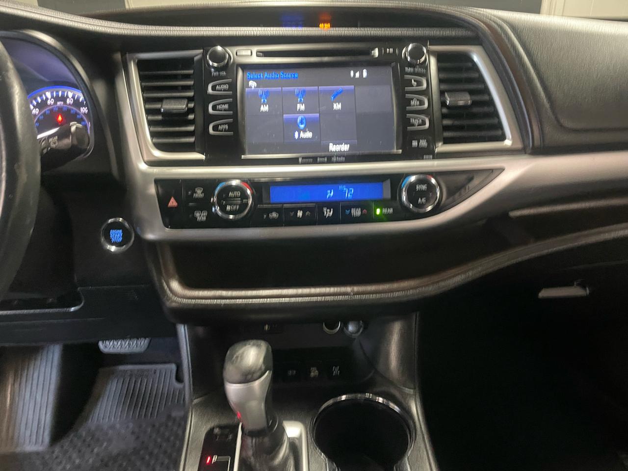 Toyota Highlander XLE AWD V6 2016