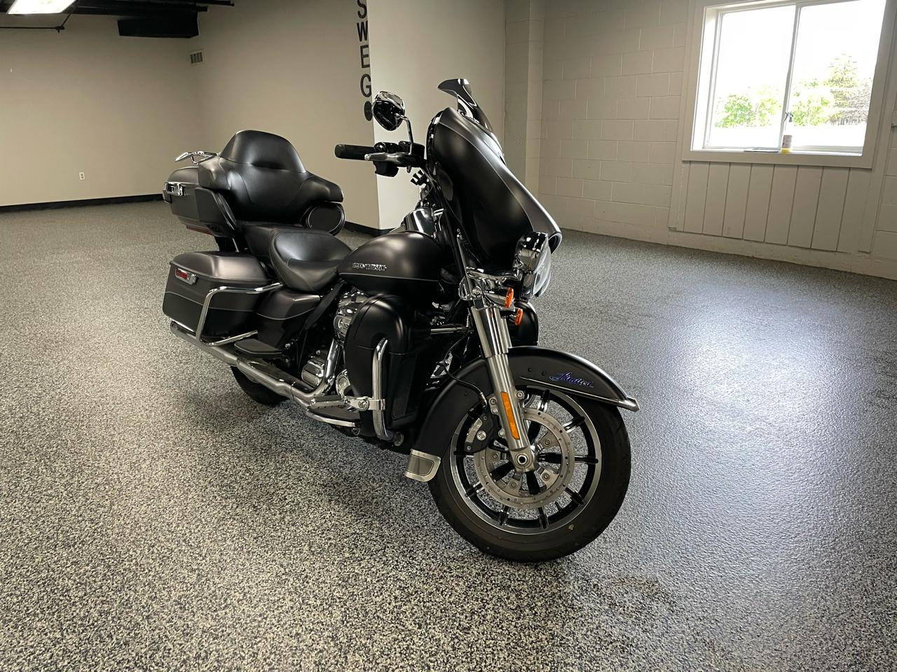 Harley-Davidson FLHTK  2017