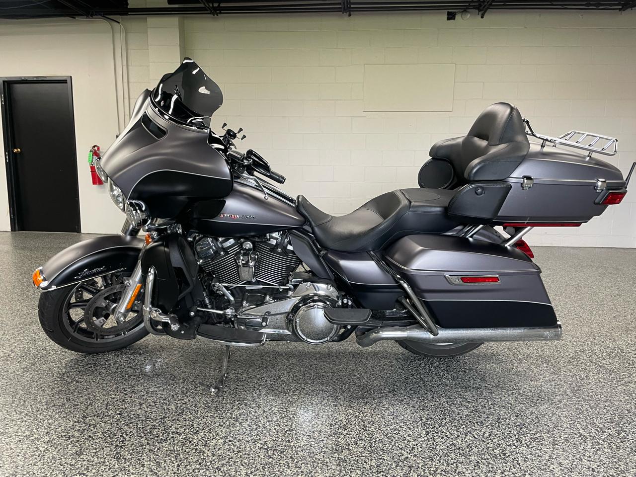 Harley-Davidson FLHTK  2017
