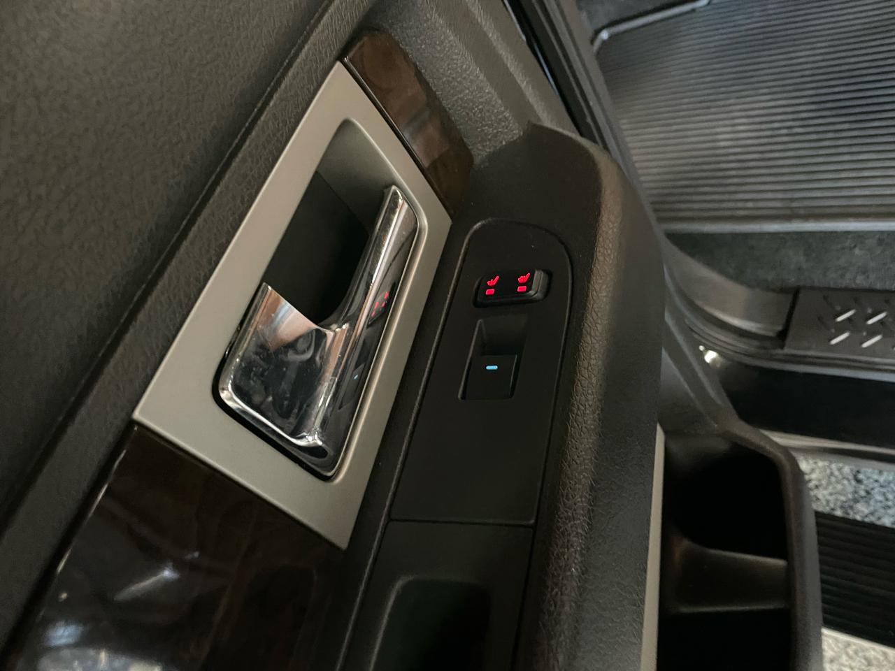 Ford F-150 Platinum SuperCrew 6.5-ft. Bed 4WD 2014