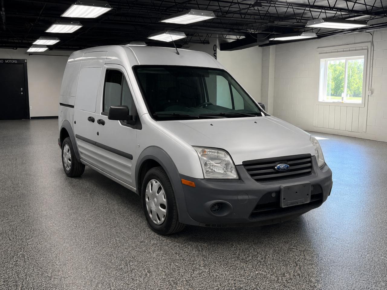 Ford Transit Connect XL with Rear Door Glass 2013