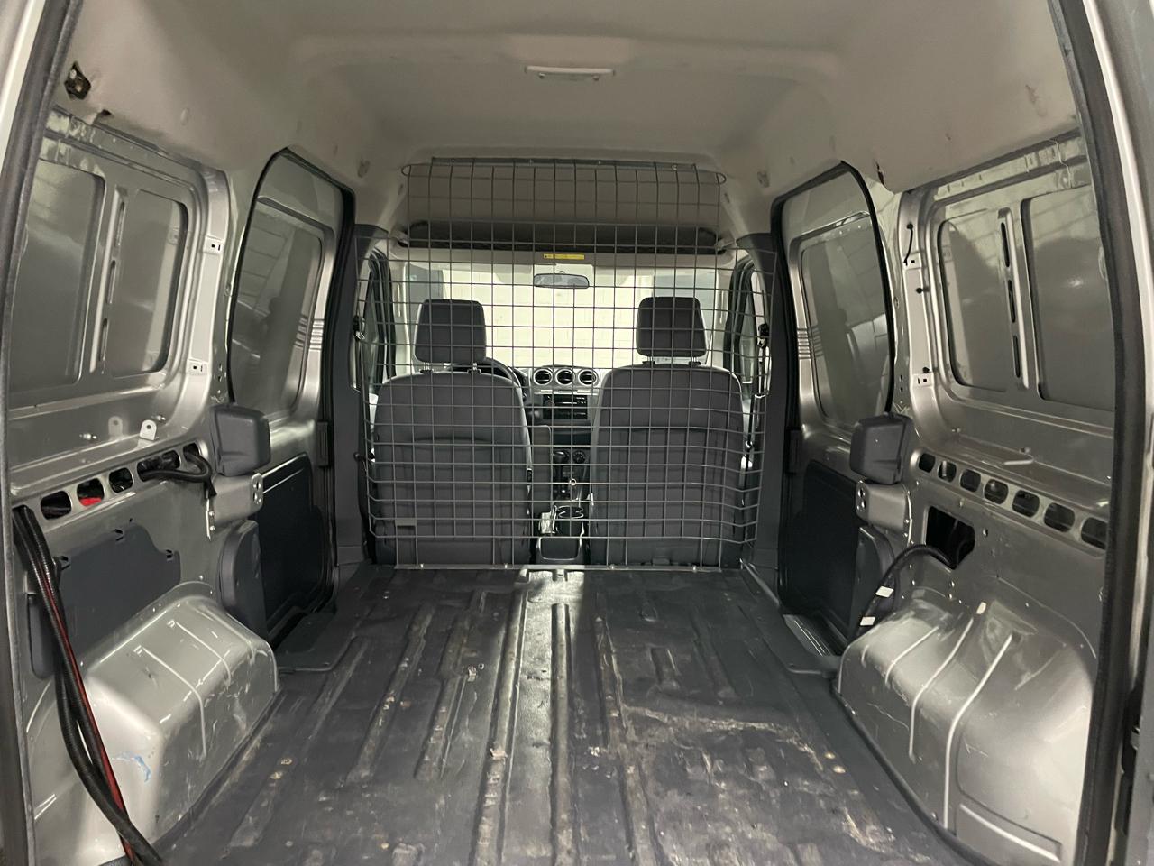 Ford Transit Connect XL with Rear Door Glass 2013