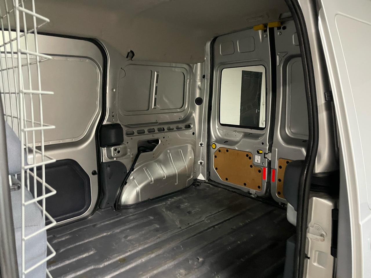 Ford Transit Connect XL with Rear Door Glass 2013