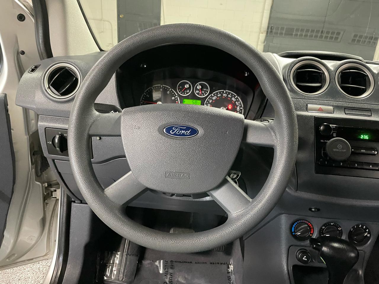 Ford Transit Connect XL with Rear Door Glass 2013