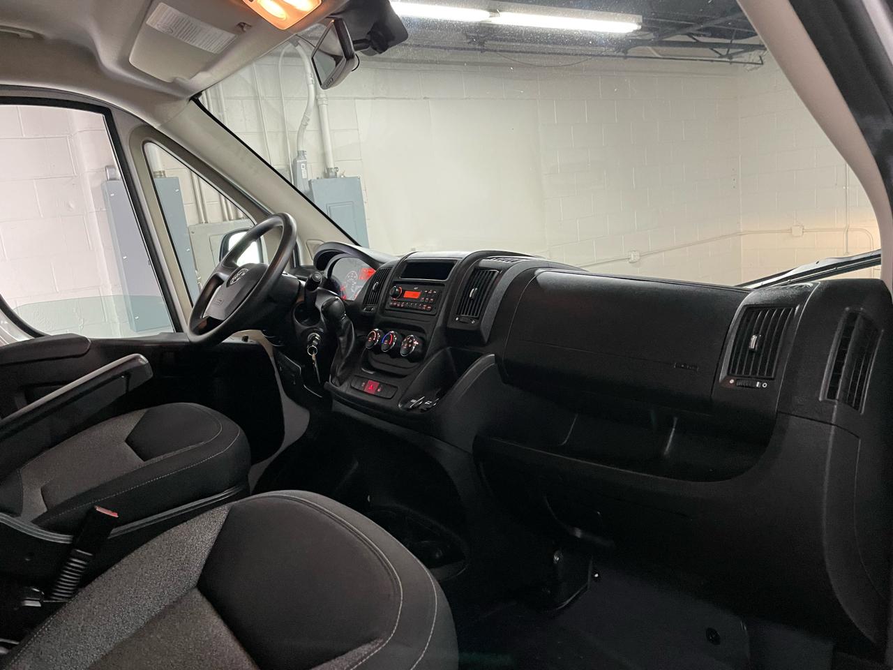 RAM Promaster 1500 High Roof Tradesman 136-in. WB 2014