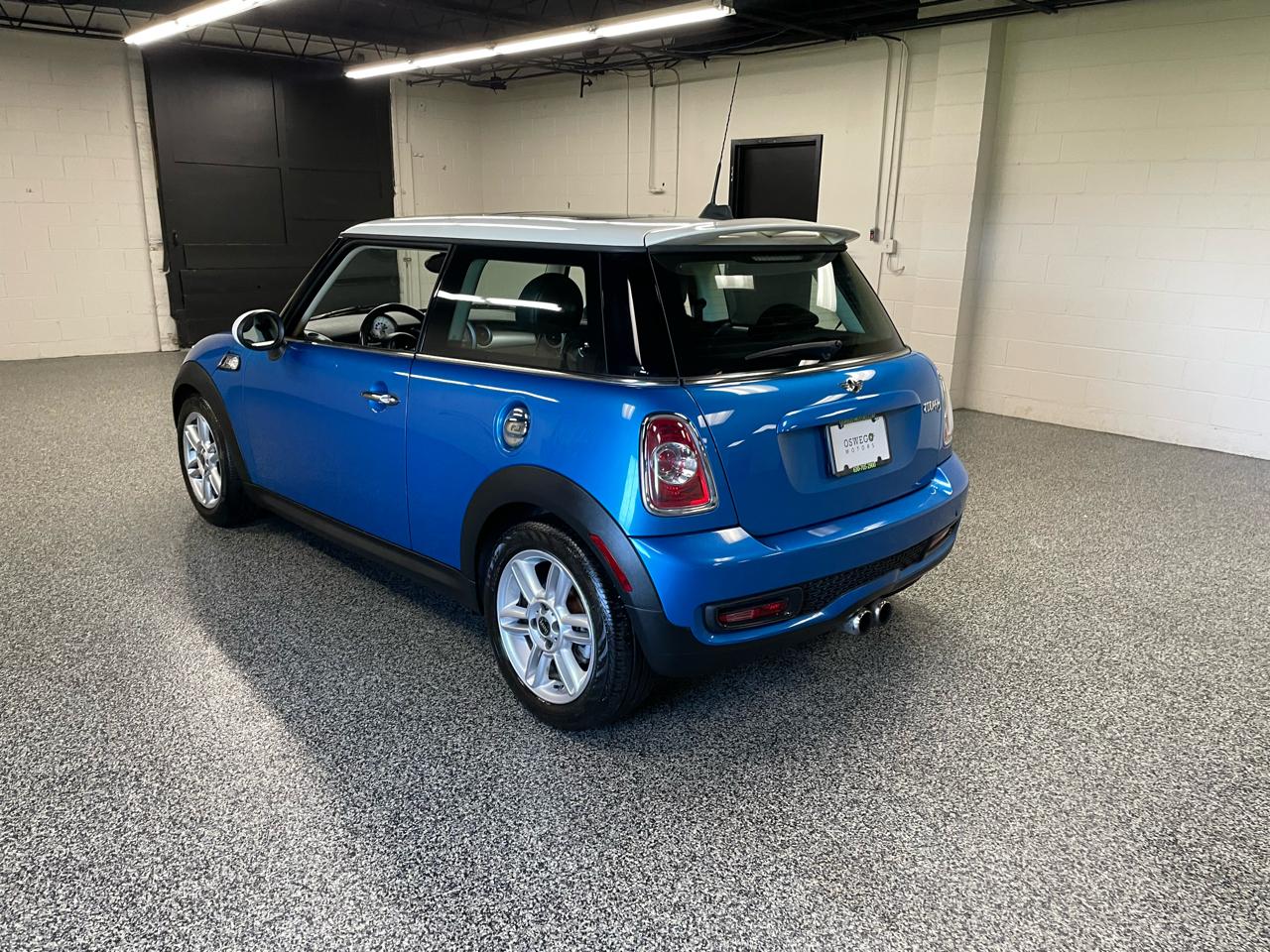 MINI Cooper S 2011