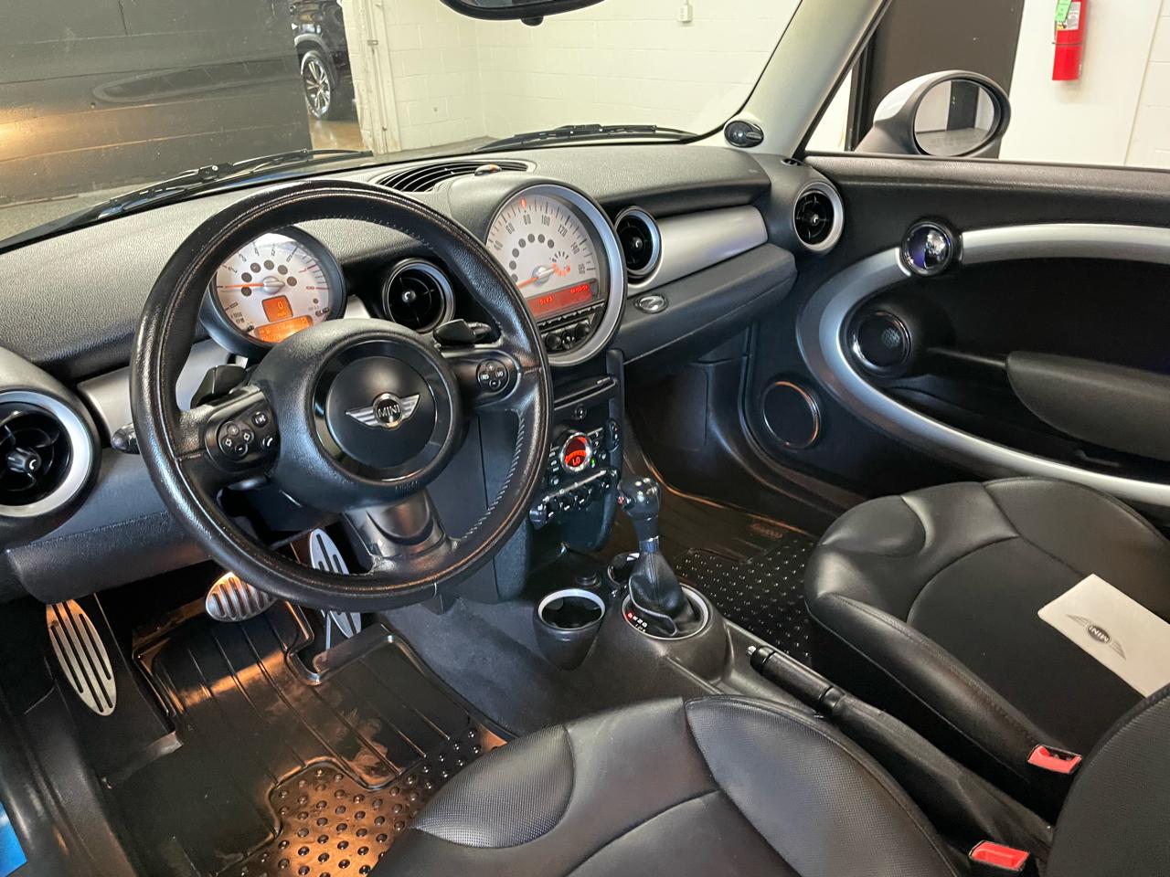 MINI Cooper S 2011