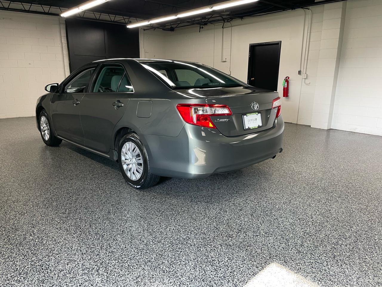 Toyota Camry LE 2014