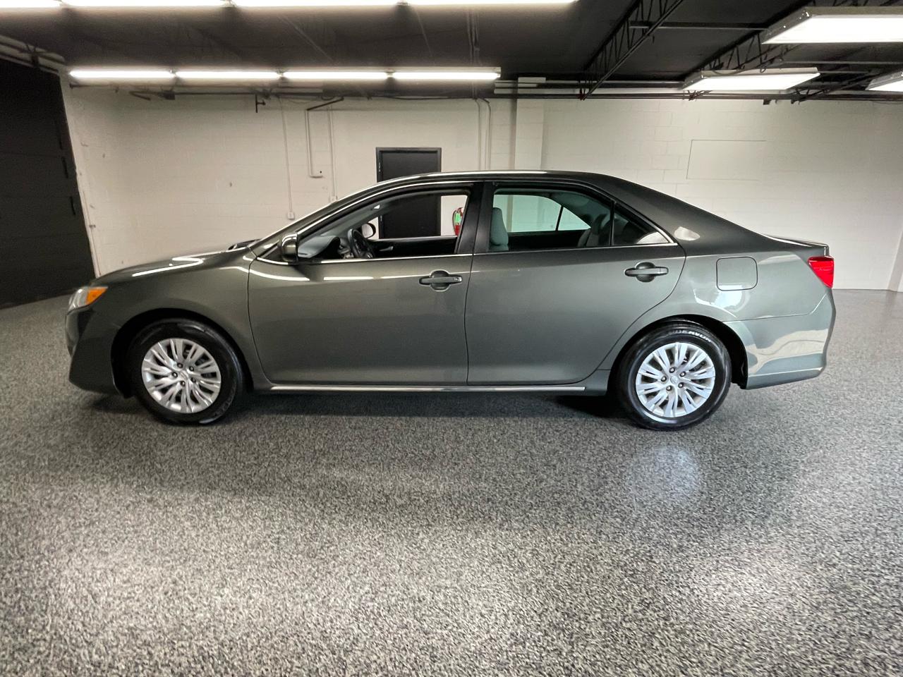 Toyota Camry LE 2014