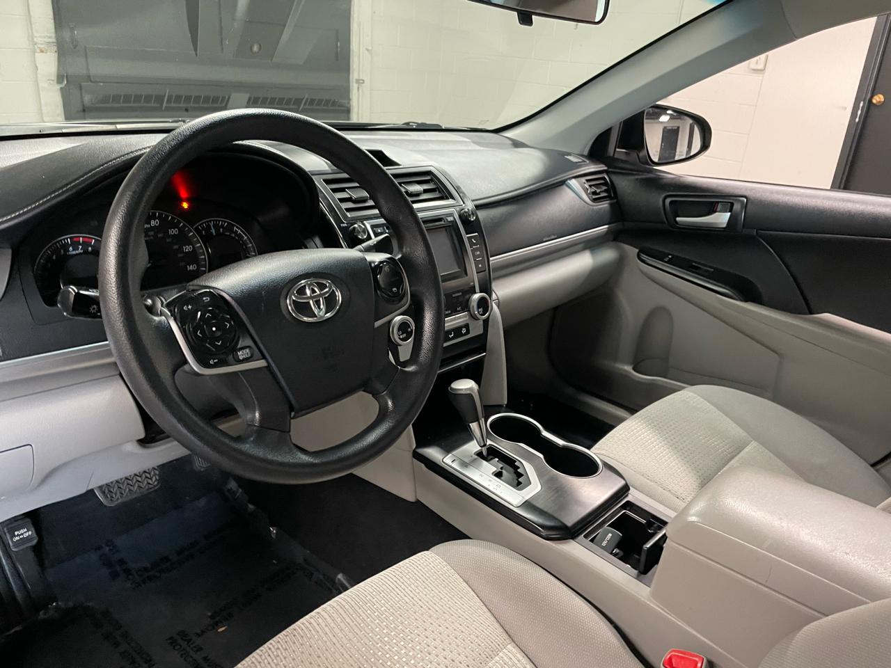 Toyota Camry LE 2014