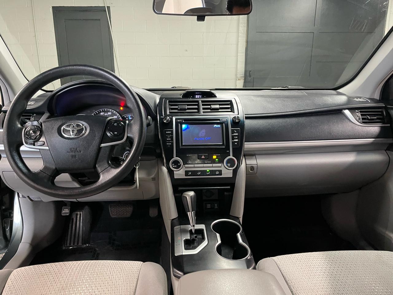 Toyota Camry LE 2014