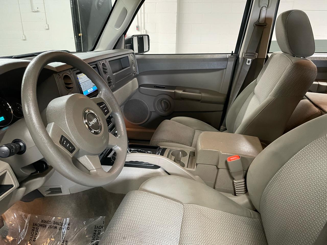 Jeep Commander Sport 4WD 2007