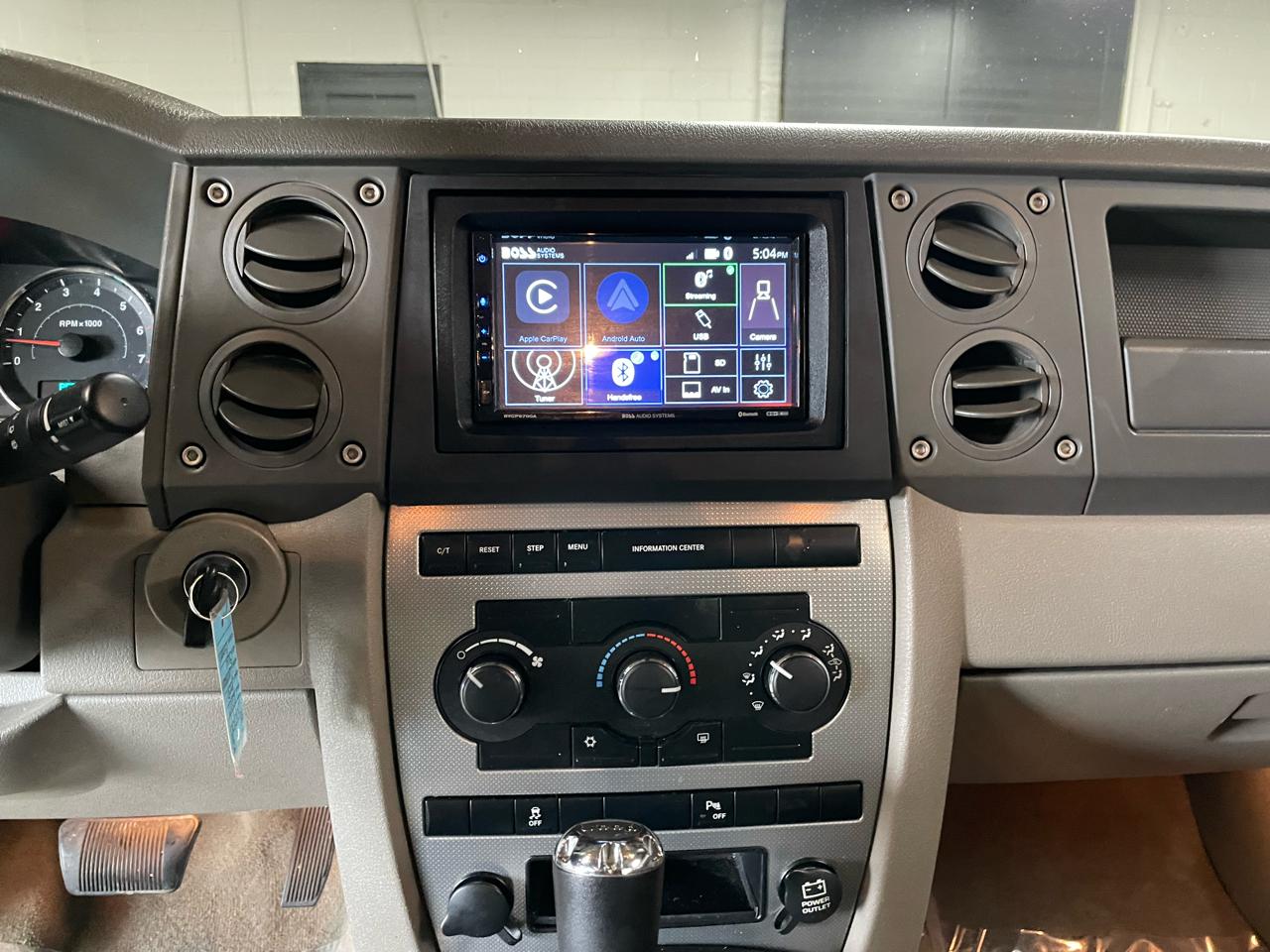 Jeep Commander Sport 4WD 2007