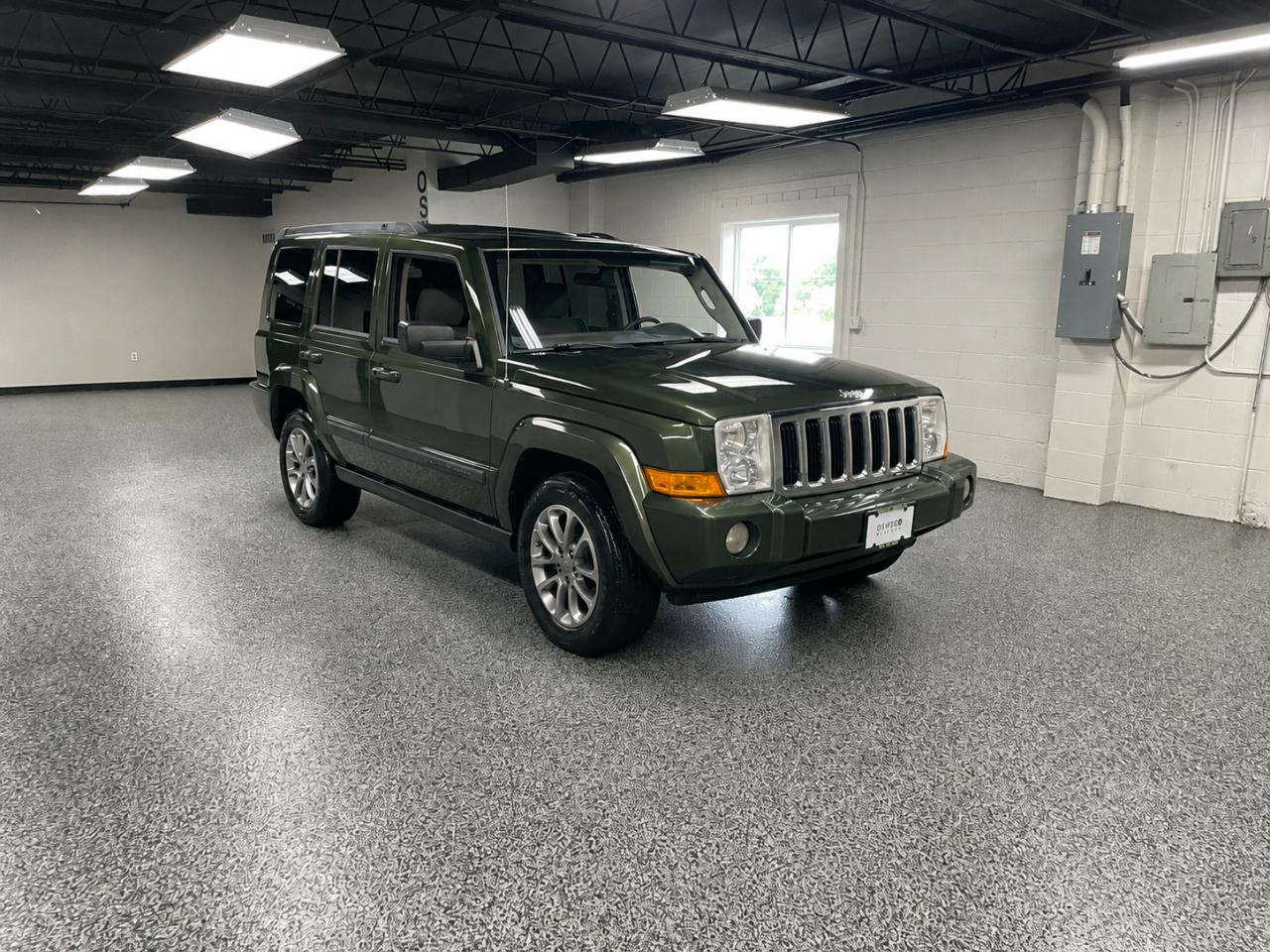 Jeep Commander Sport 4WD 2007