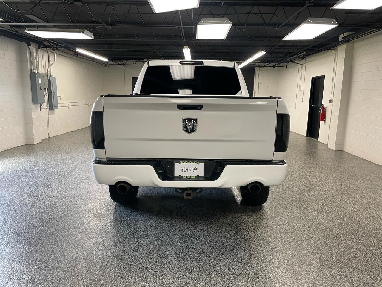 RAM 1500 Express 4x4 Crew Cab 5'7" Box 2012