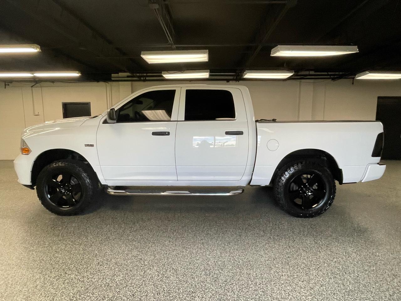 RAM 1500 Express 4x4 Crew Cab 5'7" Box 2012