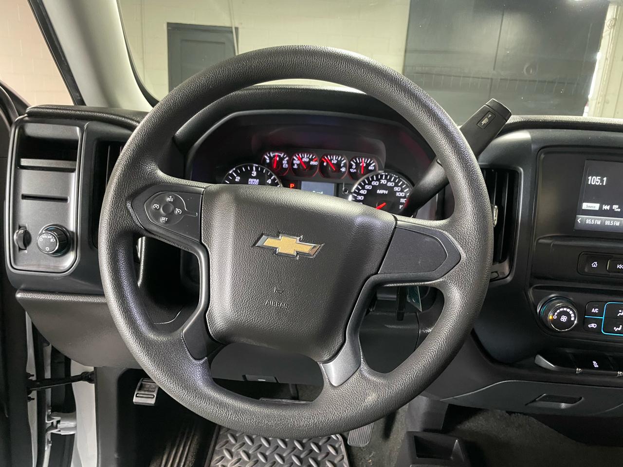 Chevrolet Silverado 1500 Custom 2017