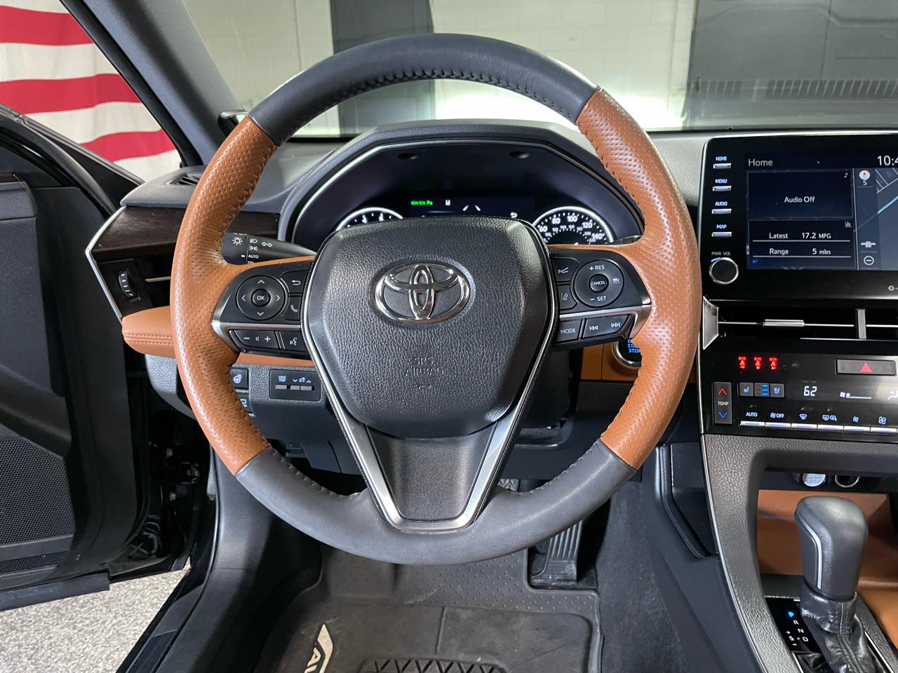 Toyota Avalon Limited 2019