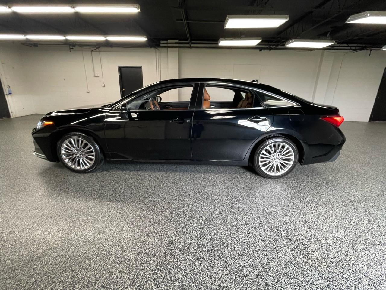Toyota Avalon Limited 2019