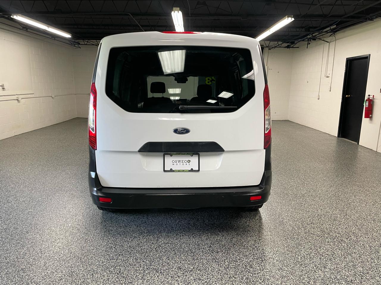 Ford Transit Connect Cargo Van XL LWB w/Rear Liftgate 2023