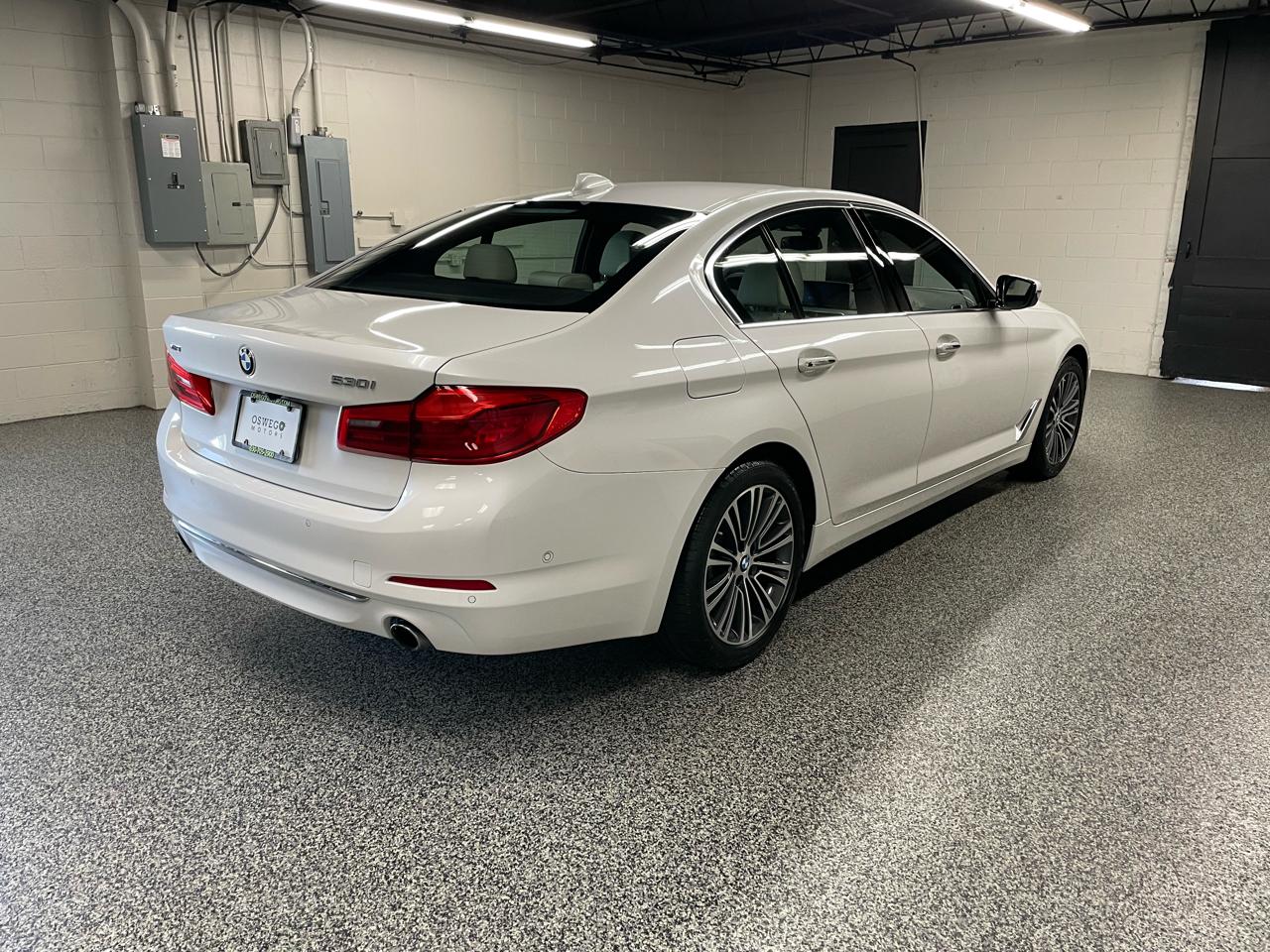 BMW 5-Series 530i xDrive 2017