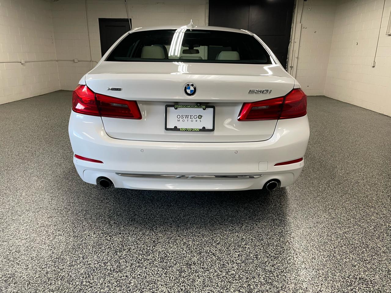BMW 5-Series 530i xDrive 2017