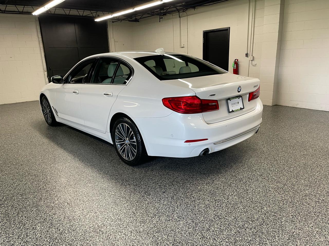 BMW 5-Series 530i xDrive 2017