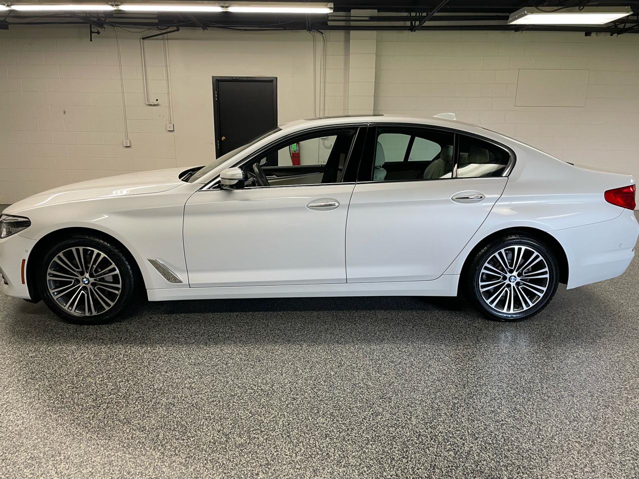 BMW 5-Series 530i xDrive 2017